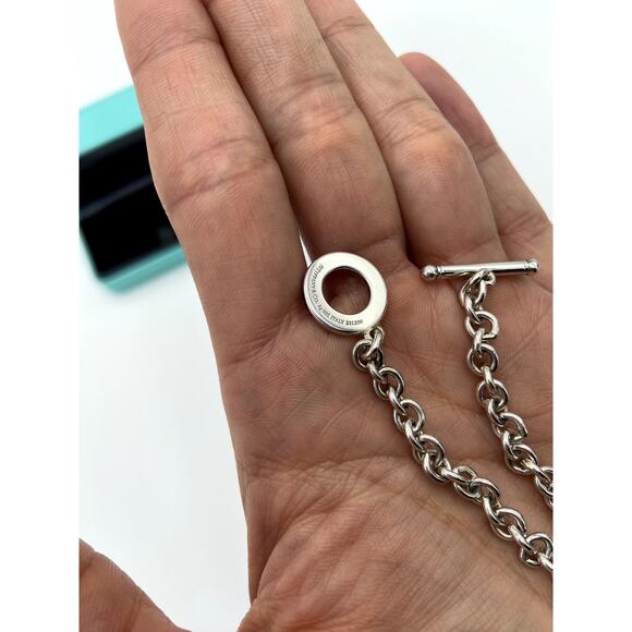 Tiffany and Co. Full Heart Toggle Bracelet in Sterling Silver - Picture 7 of 9